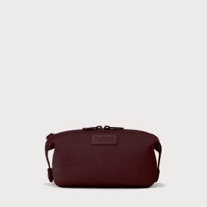 Hunter Toiletry Bag in Ancho. Small