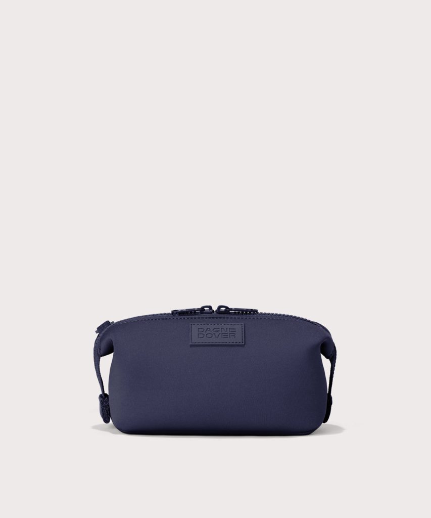 Hunter Toiletry Bag in Storm. Small